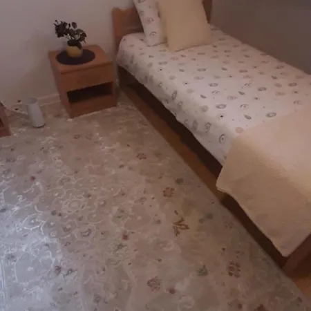 Plavo Oko *